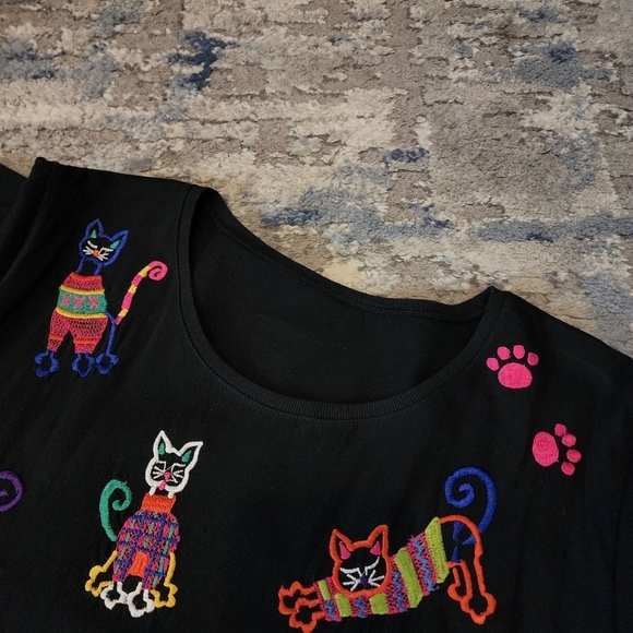 Embroidered Cats black maxi dress. Estimated size large - Picture 3 of 16